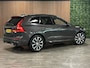 Volvo XC60 T8 AWD Recharge Ultimate Dark Long Range | Luchtvering | Trekhaak | 360° Camera | 455pk | Head-Up Display | Harman Kardon | Adaptieve Cruise Control | Stoelverwarming voor+achter | Stuurwielverwarming | Standkachel met Volvo On Call App | Schuifdak | Full LED Meesturende koplampen | Pilot Assist | BLIS Dode Hoek Detectie | Elektrische voorstoelen geheugen | Lederen bekleding | Zitting verlenging voorstoelen | Lederen dashboard | 20 Inch | Google Infotainment | Keyless Drive | Elektrisch bedienbare achterklep | DAB Radio | Apple Carplay/Android Auto | Alarm Klasse III | Draadloos telefoon opladen | Volvo On Call met mobiele App functie | Platinum Grey Metallic |