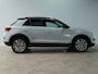Volkswagen T-Roc 1.0 TSI Style Business Navigatie Camera 237
