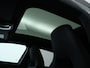 Mercedes-Benz A-klasse 250 e Business Solution AMG | Nightpakket | Parkeerpakket met achteruitrijcamera | KEYLESS GO | Sfeerverlichting |