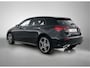 Mercedes-Benz A-klasse 250 e Business Solution AMG | Nightpakket | Smartphone-integratie | Panoramaschuifdak | Multibeam LED | Stoelverwarming voor |