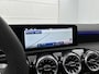 Mercedes-Benz A-klasse 250 e Business Solution AMG | Nightpakket | Advanced sound system | Dodehoekassistent | Panoramaschuifdak | Smartphone-integratie | |