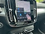 Volvo XC40 2.0 B4 Plus Dark | Pano | 360 camera | Nubuck bekleding | 20" velg | Pixel-LED | Harman/Kardon | Memory |