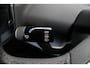 Volvo EX30 Cross Country P5 Long Range Plus Europa 69 kWh | 19-inch lichtmetalen velgen | Verwarmbare voorstoelen en stuurwiel | Elektrisch verstelbare voorstoelen | Extra getint glas achter | Google navigatie systeem | Parkeer camera achter | Parkeersensoren voor- en achter | Adaptieve cruise control | BLIS (dode hoek spiegel) | Zwart dak | Zwarte spiegel kappen |