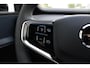 Volvo EX30 Cross Country P5 Long Range Plus Europa 69 kWh | 19-inch lichtmetalen velgen | Verwarmbare voorstoelen en stuurwiel | Elektrisch verstelbare voorstoelen | Extra getint glas achter | Google navigatie systeem | Parkeer camera achter | Parkeersensoren voor- en achter | Adaptieve cruise control | BLIS (dode hoek spiegel) | Zwart dak | Zwarte spiegel kappen |
