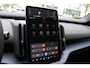 Volvo EX30 Cross Country P5 Long Range Plus Europa 69 kWh | 19-inch lichtmetalen velgen | Verwarmbare voorstoelen en stuurwiel | Elektrisch verstelbare voorstoelen | Extra getint glas achter | Google navigatie systeem | Parkeer camera achter | Parkeersensoren voor- en achter | Adaptieve cruise control | BLIS (dode hoek spiegel) | Zwart dak | Zwarte spiegel kappen |