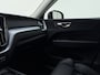 Volvo XC60 T5 252pk Automaat Momentum / Elektrische verstelbare stoelen / Keyless entry / Stoelverwarming / Trekhaak / Apple carplay /