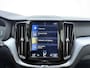 Volvo XC60 T5 252pk Automaat Momentum / Elektrische verstelbare stoelen / Keyless entry / Stoelverwarming / Trekhaak / Apple carplay /