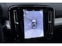 Volvo XC40 2.0 B4 Plus Black Edition | ACC | Panoramadak | 360° Camera | Harman/Kardon | Stoel+Stuurverwarming | 20 Inch