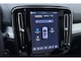 Volvo XC40 2.0 B4 Plus Black Edition | ACC | Panoramadak | 360° Camera | Harman/Kardon | Stoel+Stuurverwarming | 20 Inch