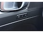 Volvo XC40 2.0 B4 Plus Black Edition | ACC | Panoramadak | 360° Camera | Harman/Kardon | Stoel+Stuurverwarming | 20 Inch