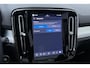 Volvo XC40 2.0 B4 Plus Black Edition | ACC | Panoramadak | 360° Camera | Harman/Kardon | Stoel+Stuurverwarming | 20 Inch
