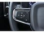 Volvo XC40 2.0 B4 Plus Black Edition | ACC | Panoramadak | 360° Camera | Harman/Kardon | Stoel+Stuurverwarming | 20 Inch