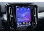 Volvo XC40 2.0 B4 Plus Black Edition | ACC | Panoramadak | 360° Camera | Harman/Kardon | Stoel+Stuurverwarming | 20 Inch