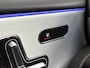 Mercedes-Benz A-klasse 250 e Business Solution AMG | AMG Line Plus pakket | Smartphone-integratie | Head-up display | Panoramaschuifdak | Inclusief 24 maanden Mercedes-Benz Certified garantie voor Europa.