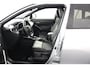 Toyota Corolla Cross 2.0 High Power Hybrid First Edition | Trekhaak | Draadloze Telefoonlader | Dodehoek Detectie | Navigatie | Elektrische achterklep |