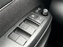 Toyota Yaris Cross 1.5 Hybrid 115 Dynamic APPLE/ANDROID AD-CRUISE LM-VELGEN 17" CAMERA KEYLESS CLIMA STOEL/STUURVERWARMING BLIND-SPOT EL-SPIEGELS