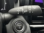 Toyota Yaris Cross 1.5 Hybrid 115 Dynamic APPLE/ANDROID AD-CRUISE LM-VELGEN 17" CAMERA KEYLESS CLIMA STOEL/STUURVERWARMING BLIND-SPOT EL-SPIEGELS