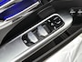 Mercedes-Benz C-klasse 300 e Business Solution | Trekhaak | Spiegelpakket | Parkeerpakket met achteruitrijcamera | KEYLESS GO startfunctie | Inclusief 24 maanden Mercedes-Benz Certified garantie voor Europa.