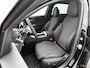 Mercedes-Benz C-klasse 300 e Business Solution | Trekhaak | Spiegelpakket | Parkeerpakket met achteruitrijcamera | KEYLESS GO startfunctie | Inclusief 24 maanden Mercedes-Benz Certified garantie voor Europa.