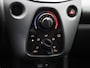 Toyota Aygo 1.0 VVT-i x-play CAMERA | AIRCO | RADIO | BLUETOOTH | CRUISE | LEDER-STUURWIEL | 12 MAANDEN BOVAG GARANTIE |
