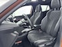 Peugeot e-2008 SUV EV GT Pack 50 kWh 136pk | Panorama/Schuifdak | Cruise Control Adaptief | Stoelverwarming | All Season Banden