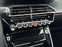 Peugeot e-2008 SUV EV GT Pack 50 kWh 136pk | Panorama/Schuifdak | Cruise Control Adaptief | Stoelverwarming | All Season Banden