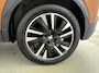 Peugeot e-2008 SUV EV GT Pack 50 kWh 136pk | ACCU 95% | Panorama/Schuifdak | Cruise Control Adaptief | Stoelverwarming | All Season Banden
