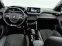 Peugeot e-2008 SUV EV GT Pack 50 kWh 136pk | ACCU 95% | Panorama/Schuifdak | Cruise Control Adaptief | Stoelverwarming | All Season Banden