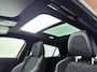 Peugeot e-2008 SUV EV GT Pack 50 kWh 136pk | ACCU 95% | Panorama/Schuifdak | Cruise Control Adaptief | Stoelverwarming | All Season Banden