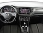 Volkswagen T-Roc 1.5 TSI Style Business | Trekhaak | Stoelverwarming | Camera | Carplay | Adaptive cruise | Navigatie | Parkeerhulp | DAB | Bluetooth | Climate control