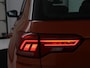 Volkswagen T-Roc 1.5 TSI Style Business | Trekhaak | Stoelverwarming | Camera | Carplay | Adaptive cruise | Navigatie | Parkeerhulp | DAB | Bluetooth | Climate control