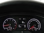 Volkswagen T-Roc 1.5 TSI Style Business | Trekhaak | Stoelverwarming | Camera | Carplay | Adaptive cruise | Navigatie | Parkeerhulp | DAB | Bluetooth | Climate control