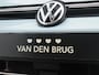 Volkswagen Golf 1.5 eHybrid Style Edition | HUD | Wegklapbare trekhaak | Stoel & stuurverwarming | Elektrisch verstelbare bestuurdersstoel + memory | 360° camera |