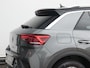 Volkswagen T-Roc 1.5 TSI R-Line Edition | Afneembare trekhaak | Stoelverwarming | Achteruitrijcamera | IQ.Light | Apple carplay / Android auto |