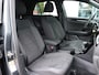 Volkswagen T-Roc 1.5 TSI R-Line Edition | Afneembare trekhaak | Stoelverwarming | Achteruitrijcamera | IQ.Light | Apple carplay / Android auto |