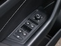 Volkswagen T-Roc 1.5 TSI R-Line Edition | Afneembare trekhaak | Stoelverwarming | Achteruitrijcamera | IQ.Light | Apple carplay / Android auto |
