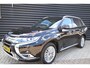 Mitsubishi Outlander 2.4 PHEV Instyle Opendak, Adaptive cruise, Dealer Onderhouden, Trekhaak
