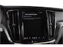 Volvo V60 2.0 T6 Plug-in hybrid AWD Ultra Dark | S/K-Panodak | Dig. Cockpit | Adapt. Cruise | Stoel-+Stuurverw. | PDC | 360 Camera | NAV + App. Connect | ECC | Elek. Klep | LM 19" | 8823