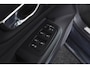 Volvo V60 2.0 T6 Plug-in hybrid AWD Ultra Dark | S/K-Panodak | Dig. Cockpit | Adapt. Cruise | Stoel-+Stuurverw. | PDC | 360 Camera | NAV + App. Connect | ECC | Elek. Klep | LM 19" | 8823