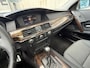 BMW 5-Serie 520i Executive AUTOMAT PDC PANO NEW APK