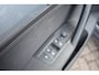 Volkswagen Tiguan 1.5 TSI 150PK DSG-7 Life Edition | TREKHAAK | CAMERA | STUUR + STOELVERW. | 18 INCH | APP CONNECT.
