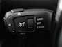 Peugeot e-2008 EV GT Pack 50 kWh | SOH 91,8% | Stoelverwarming | Adaptive cruise | Leder/Alcantara | Carplay | Keyless | Sfeerverlichting | Camera | Navigatie | Parkeerhulp | Full LED | Bluetooth