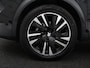 Peugeot e-2008 EV GT Pack 50 kWh | SOH 91,8% | Stoelverwarming | Adaptive cruise | Leder/Alcantara | Carplay | Keyless | Sfeerverlichting | Camera | Navigatie | Parkeerhulp | Full LED | Bluetooth