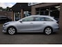 Kia Ceed Sportswagon 1.0 T-GDi DynamicLine CARPLAY CAMERA HALF-LEER CRUISE DRAADLOOS-LADEN DAB LANE-ASSIST HILD-HOLD CLIMA NAVI CRUISE PDC LMV