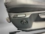 Volkswagen T-Roc 1.5 TSI 150pk DSG Style · Panoramadak · Camera · Apple/Android Car Play · Dodehoeksensor · IQ.Light · 17'' Inch ·