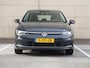 Volkswagen Golf 1.4 eHybrid Style 204PK DSG | Navigatie | Led | Ergo stoelen | Cruise control | Digitaal dashboard