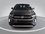 Volkswagen T-Cross 1.5 TSI 150pk DSG R-Line · Trekhaak · Navigatie · Apple/Android Car Play · Camera · Stoelverwarming