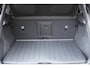 Volvo EX40 Single Motor Extended Range Plus Europa 82 kWh | All-Season banden | 360 Graden Camera | Harman/Kardon | Keyless | Elektrische Achterklep | BLIS | Elektrisch Verstelbare Stoelen | Stoelverwarming | Stuurverwarming | Getint Glas Achter | Verwarmbare Achterbank | Adaptieve Cruise Control | Pilot Assist | Lane Assist