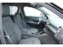 Volvo EX40 Single Motor Extended Range Plus Europa 82 kWh | All-Season banden | 360 Graden Camera | Harman/Kardon | Keyless | Elektrische Achterklep | BLIS | Elektrisch Verstelbare Stoelen | Stoelverwarming | Stuurverwarming | Getint Glas Achter | Verwarmbare Achterbank | Adaptieve Cruise Control | Pilot Assist | Lane Assist