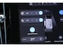 Volvo EX40 Single Motor Extended Range Plus Europa 82 kWh | All-Season banden | 360 Graden Camera | Harman/Kardon | Keyless | Elektrische Achterklep | BLIS | Elektrisch Verstelbare Stoelen | Stoelverwarming | Stuurverwarming | Getint Glas Achter | Verwarmbare Achterbank | Adaptieve Cruise Control | Pilot Assist | Lane Assist